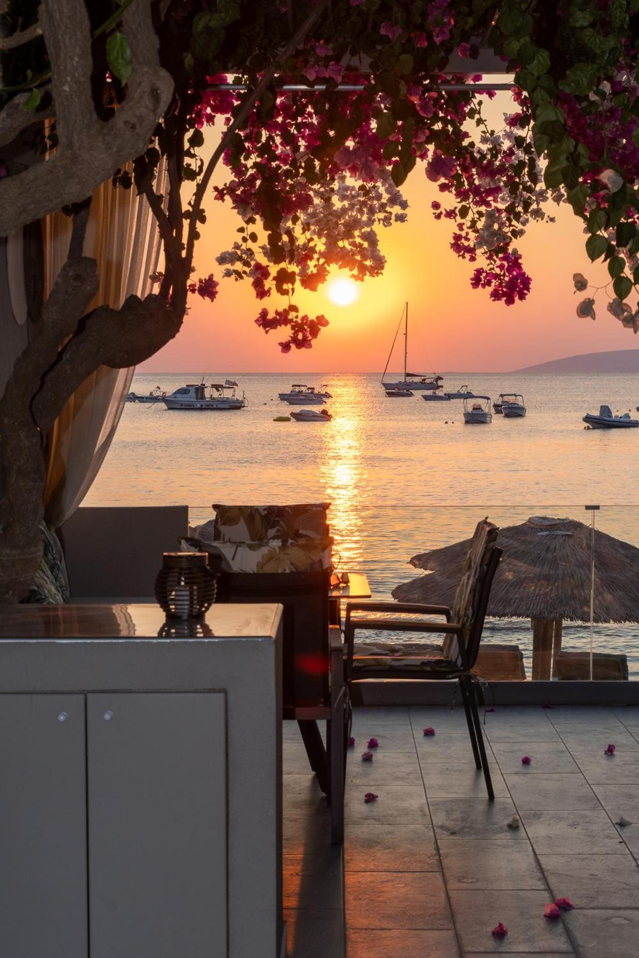 Buganvilla-Sea Front Villas Agia Pelagia  Luaran gambar